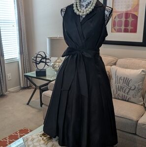 Black Sleeveless Dress Size 12